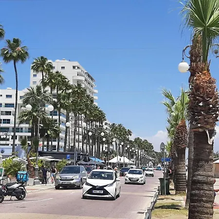 Διαμέρισμα Happy Tucan *