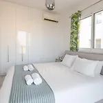 Happy Tucan Apartment *