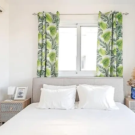 Happy Tucan * Larnaca