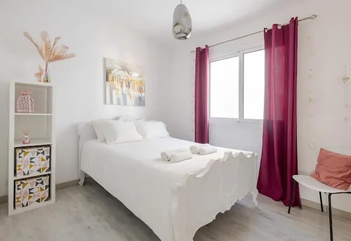 Happy Tucan Apartamento Lárnaca